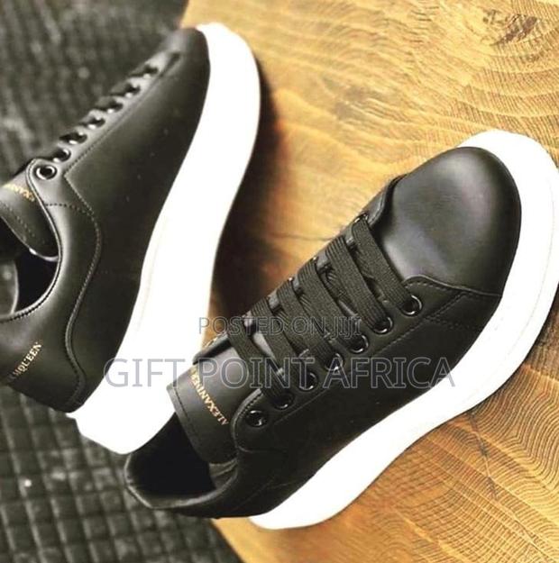 Alexander McQueen Sneakers - thumbnail 3