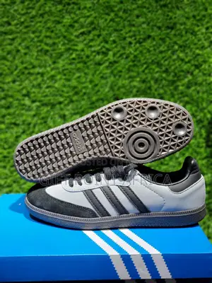 Adidas Samba Sneakers