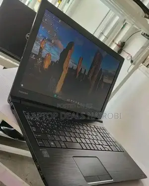 Laptop Toshiba Satellite C850 8GB Intel Core I5 SSD 128GB