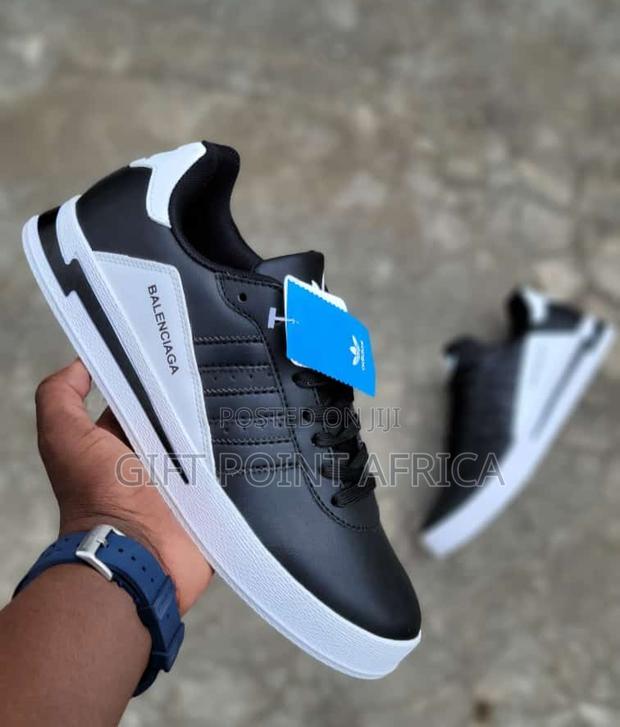 Balenciaga New Sneakers - thumbnail 3