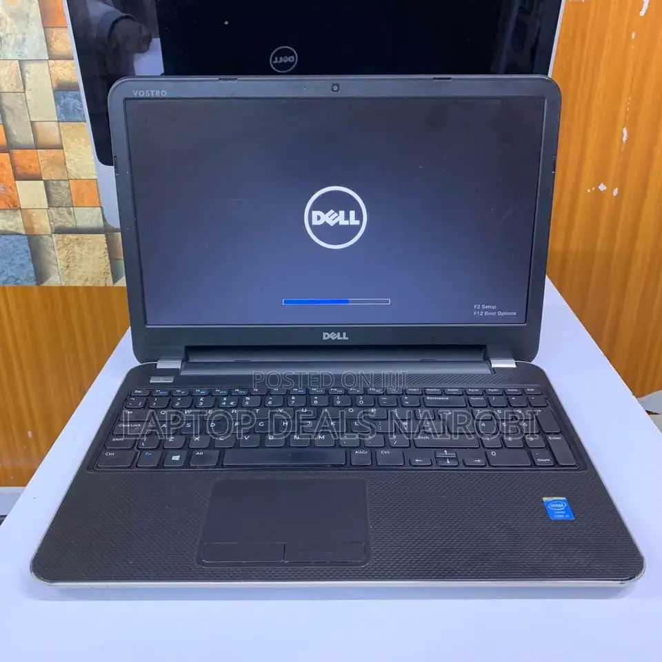 Laptop Dell Vostro 2510 4GB Intel Core I5 HDD+SSD 500GB