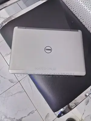 Laptop Dell Latitude E7240 8GB Intel Core I7 SSD 256GB