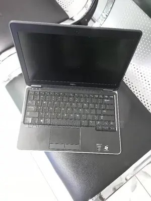 Laptop Dell Latitude E7240 8GB Intel Core I7 SSD 256GB