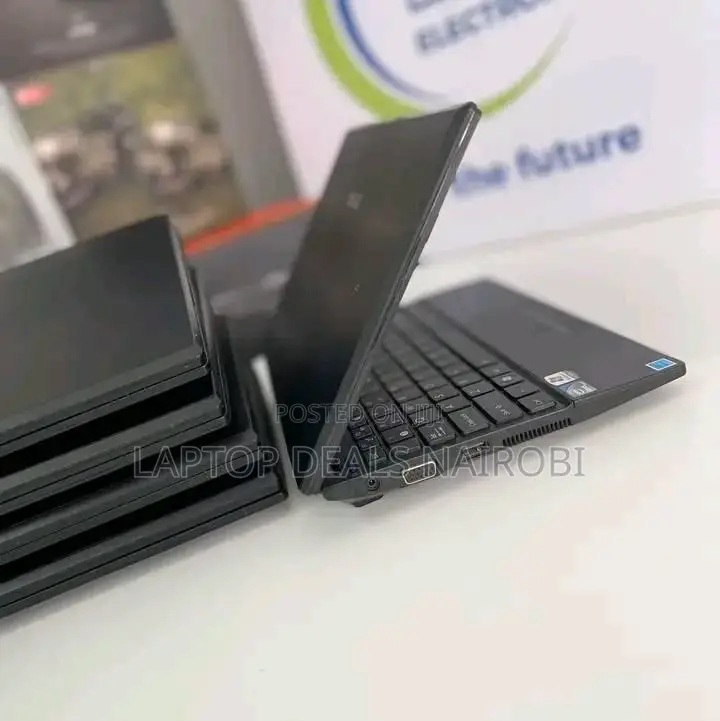 Laptop Asus Transformer Mini T102HA 4GB Intel Celeron HDD+SSD 32GB