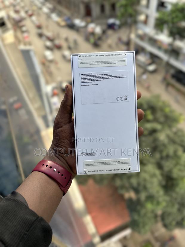 New Samsung Galaxy A55 128 GB Black - thumbnail 2