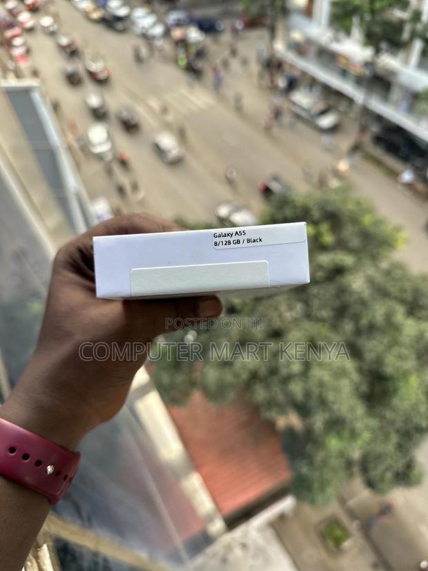 New Samsung Galaxy A55 128 GB Black - thumbnail 4