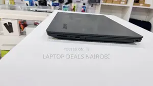 Laptop Lenovo IdeaPad 130 4GB Intel Core 2 Duo HDD+SSD 500GB