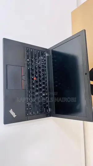 Laptop Lenovo ThinkPad L460 8GB Intel Core I5 HDD+SSD 500GB