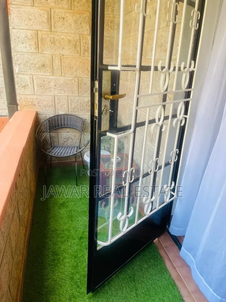Airbnb to Let in Westlands Lantana Road