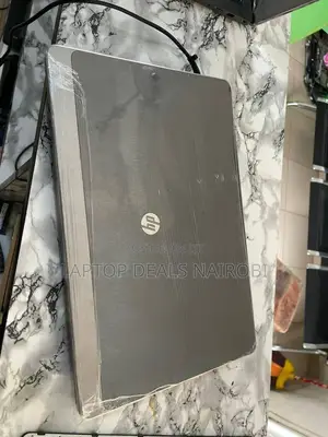 Laptop HP ProBook 4520S 8GB Intel Core I7 HDD+SSD 256GB