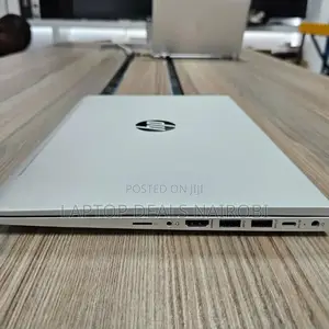 Laptop HP ProBook 440 G9 8GB Intel Core I5 HDD+SSD 512GB
