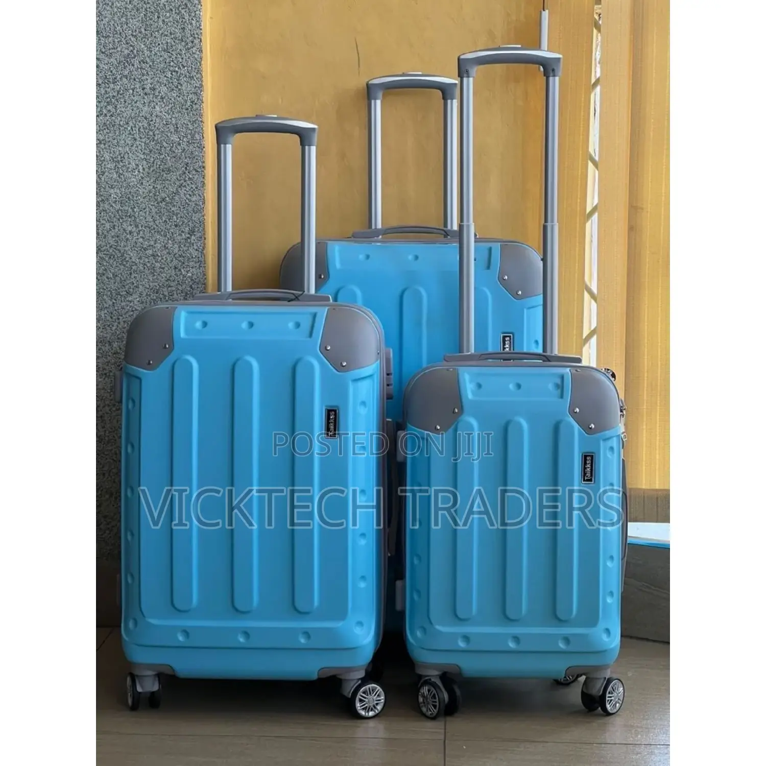 Suite Case Luxurious Suite Case 3 in 1