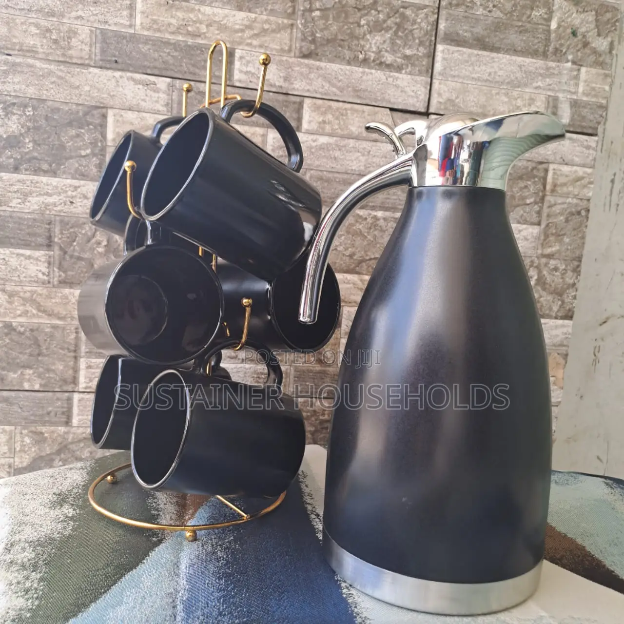 *2ltr Flask + 6cup Set*
Material:Ceramic
 2ltr Flask+6cup