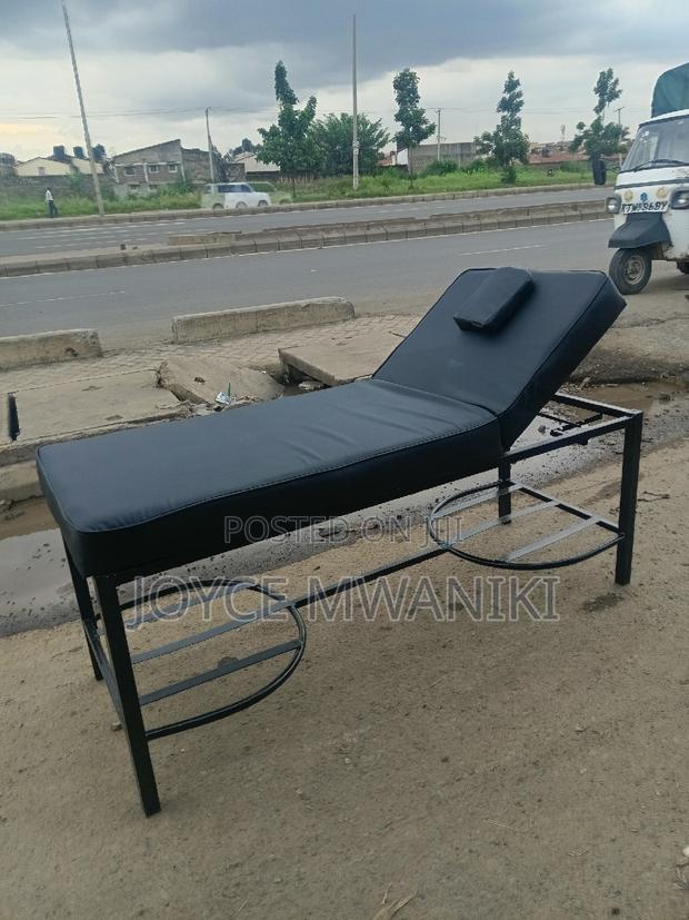 Massage Bed, Black Plain Big Size - main view