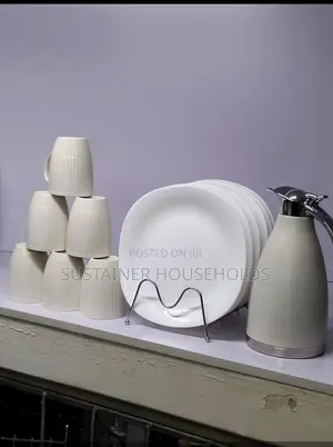 13 PCS Dinner Sets 1 Flask 6 Plates 6 Cups