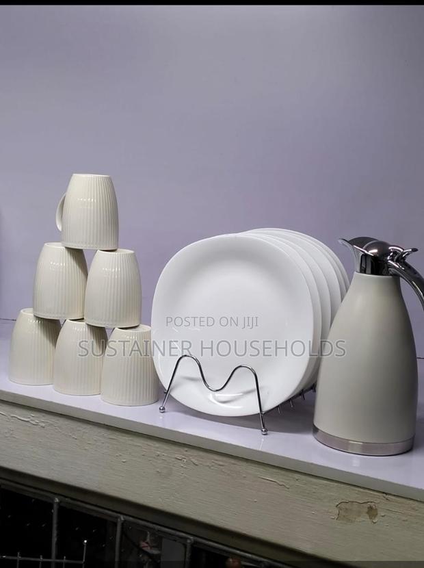 13 PCS Dinner Sets 1 Flask 6 Plates 6 Cups