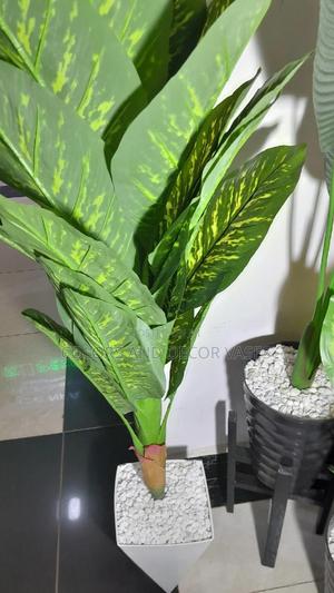 1.6m Long Artificial Plant, Vase Plus Stones - thumbnail 2