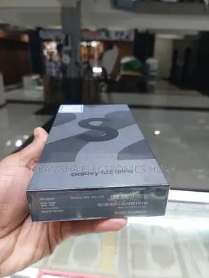 New Samsung Galaxy S22 Ultra 512 GB Silver