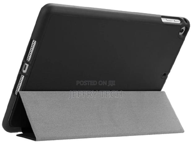 Leather Flip Case With Pen Holder for iPad 6th/5th Gen - Bla - thumbnail 2