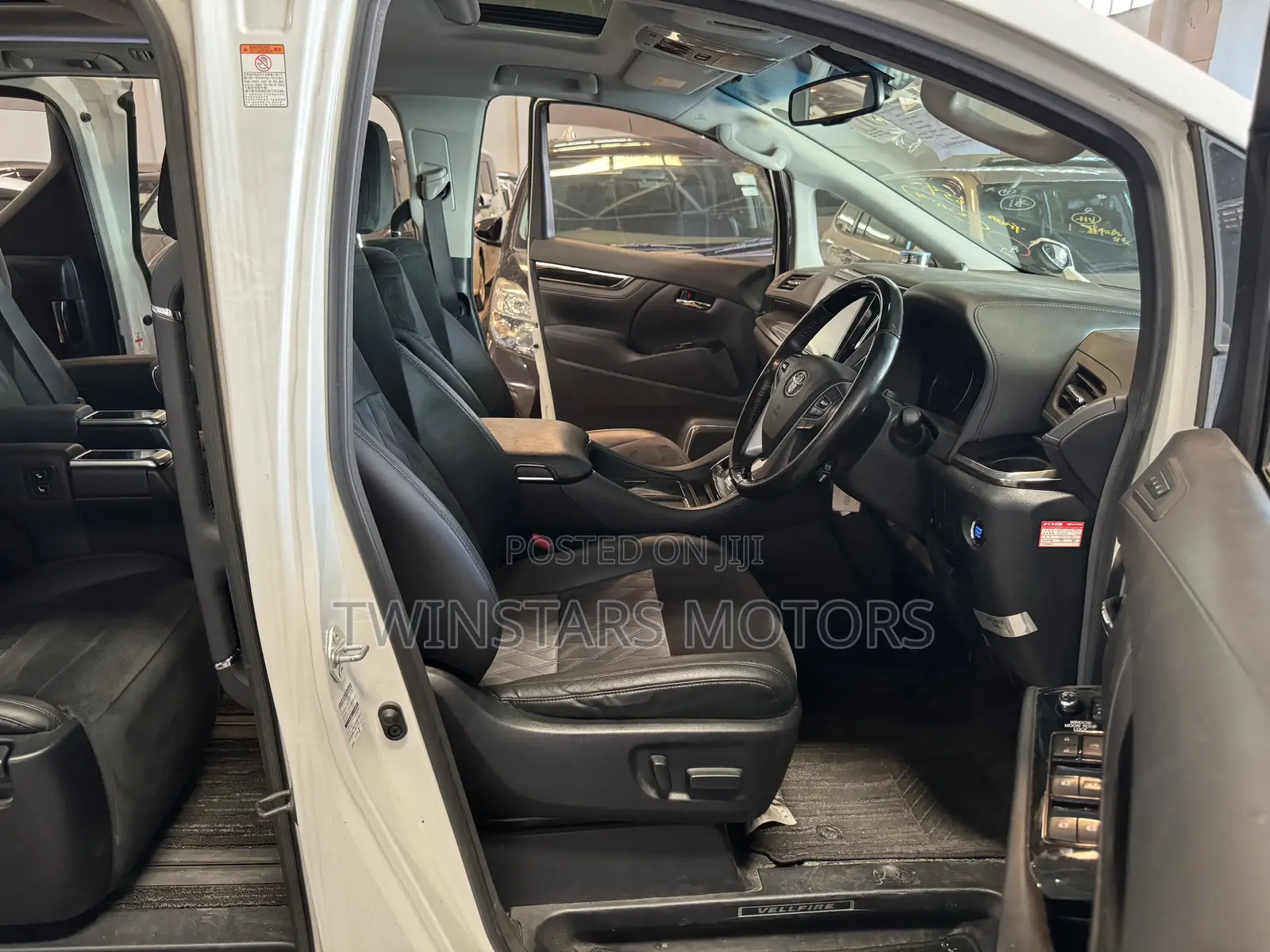 Toyota Vellfire 2018 White