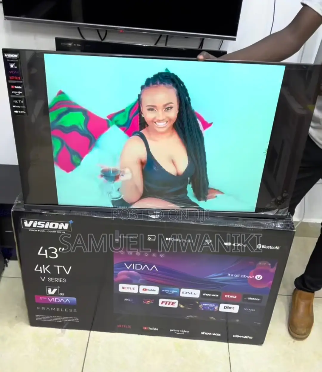Vision Plus 43" UHD Smart TV Frameless Free Wall Bracket