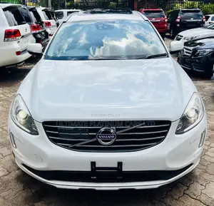 Volvo XC60 T6 R-Design AWD 2018 White