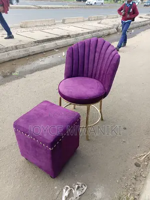 Manicure Seat and a Manicure Stool.