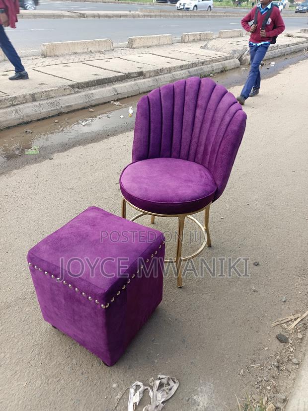 Manicure Seat and a Manicure Stool. - thumbnail 3