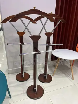 Coat Hanger Mahogany