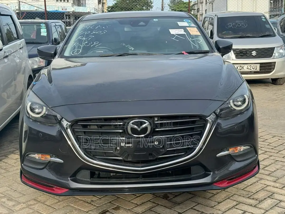 Mazda Axela 2018 Gray