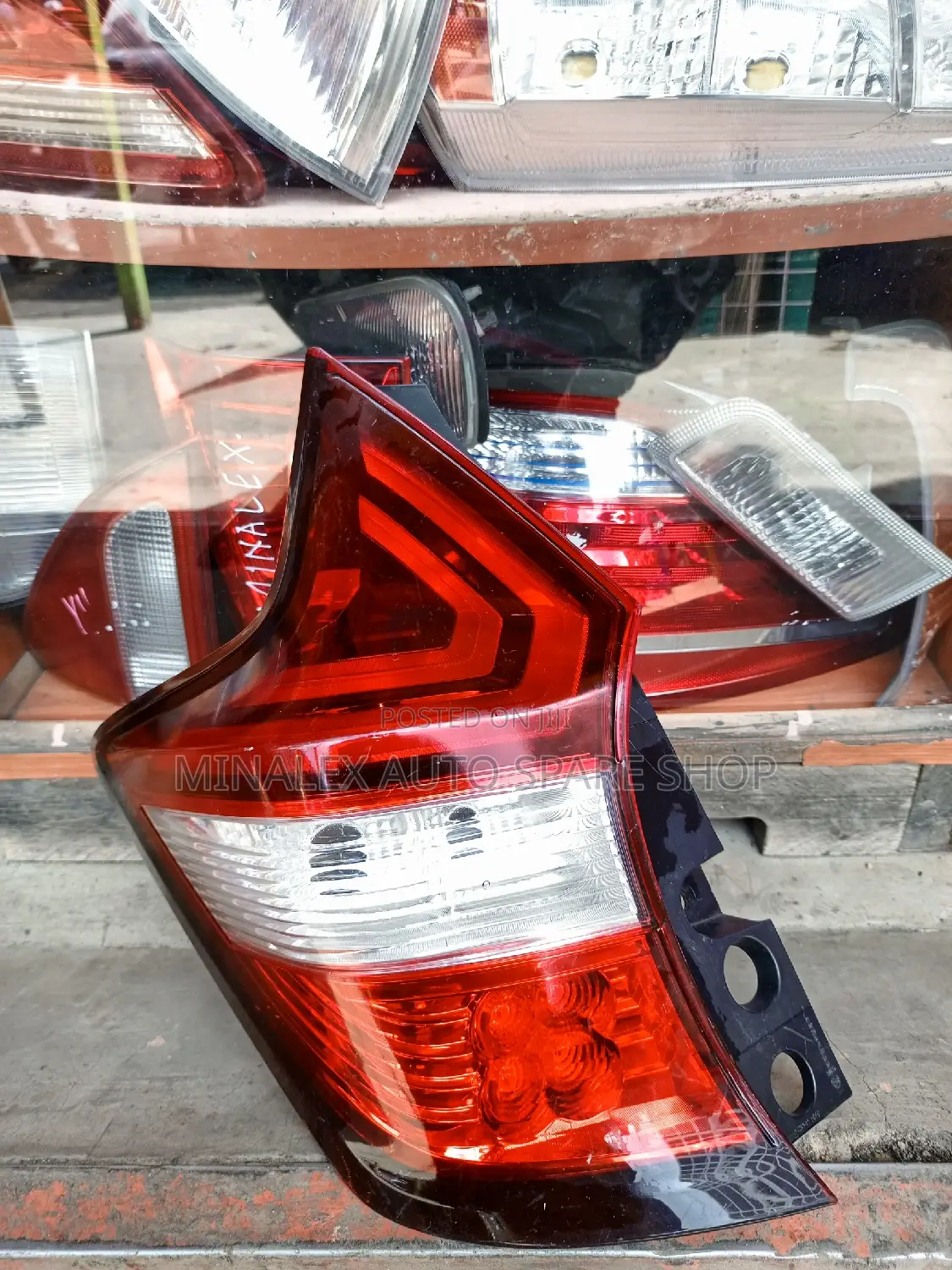 Nissan Note 2014/15 Model Backlights
