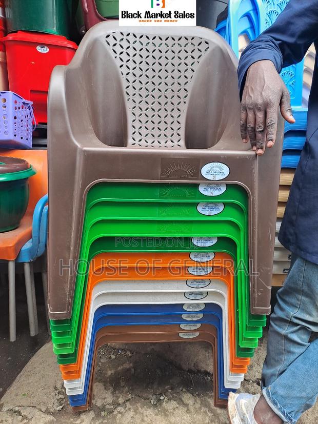 Strong and Comfortable Skyplast Plastic Chair