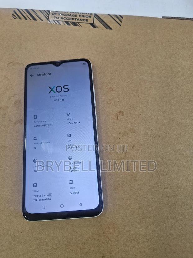 Infinix Smart 7 HD 64 GB White - thumbnail 4