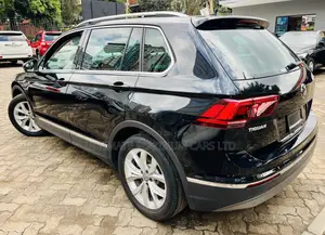 Volkswagen Tiguan 2017 Black