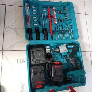 Cordless Impact Wrench Kit, Makita 2 Batteries and Wrenches - thumbnail 2
