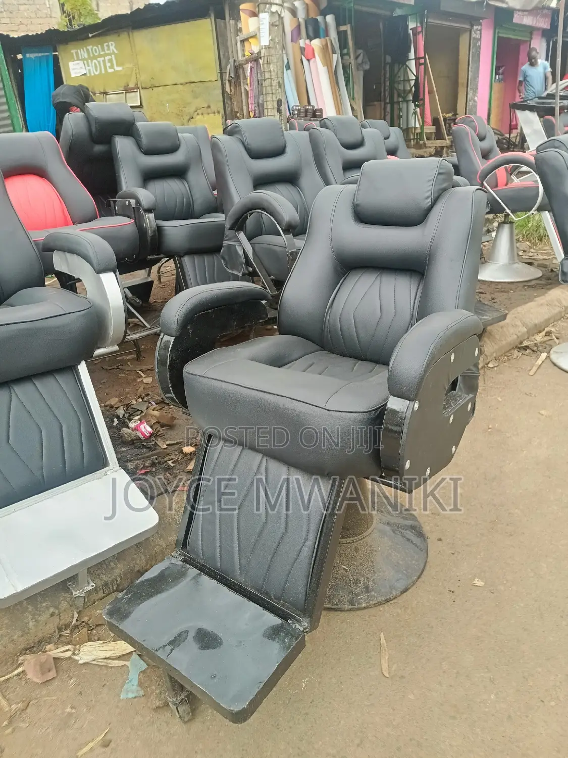 Barber Chair, Black Plain 