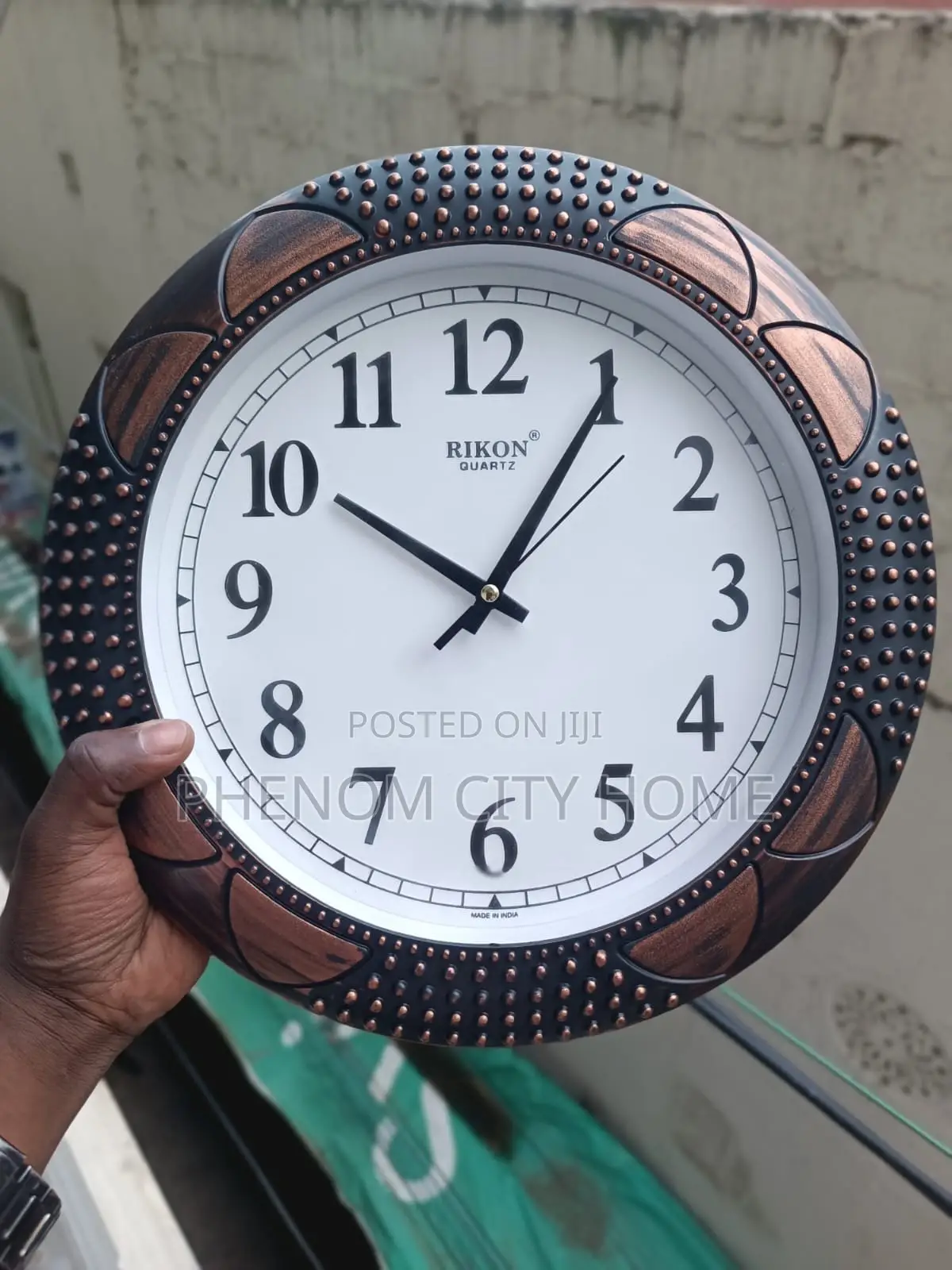 Vintage Round Wall Clock