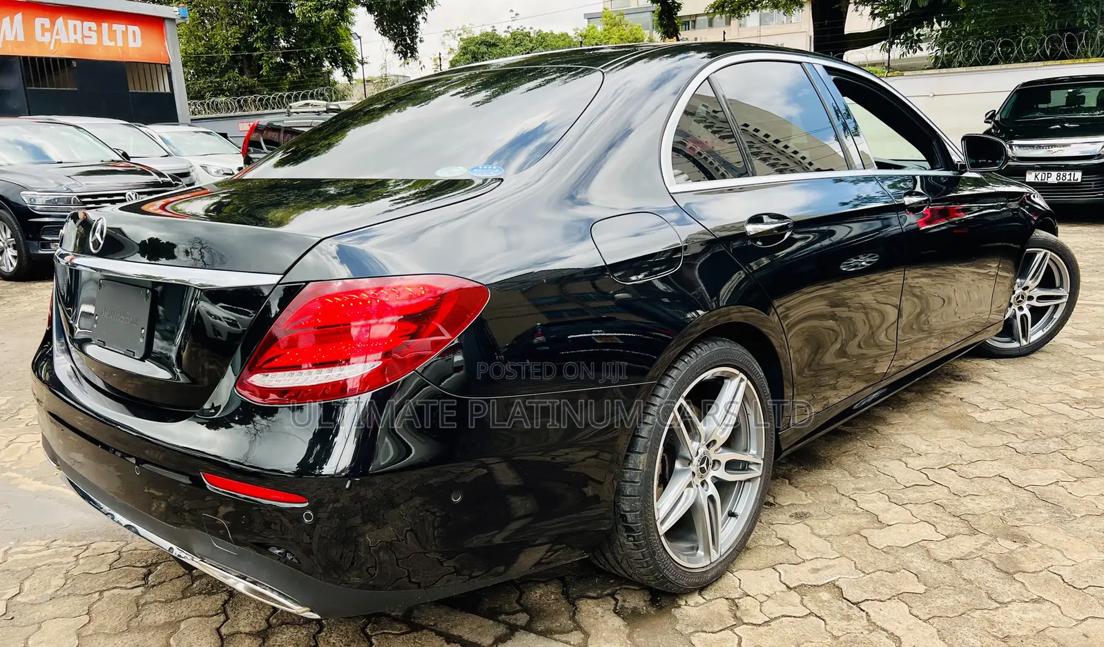 Mercedes-Benz E250 2017 Black