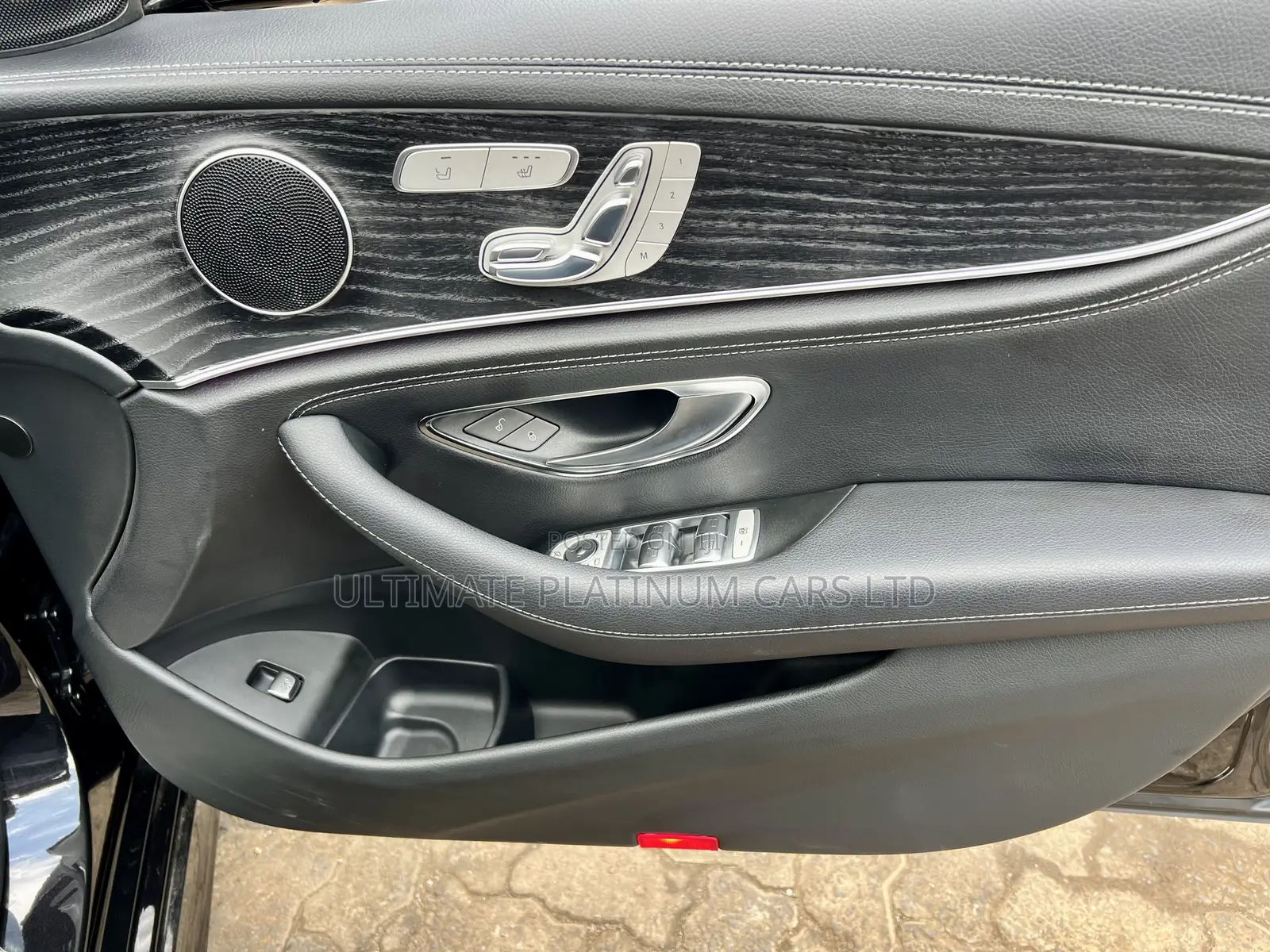 Mercedes-Benz E250 2017 Black