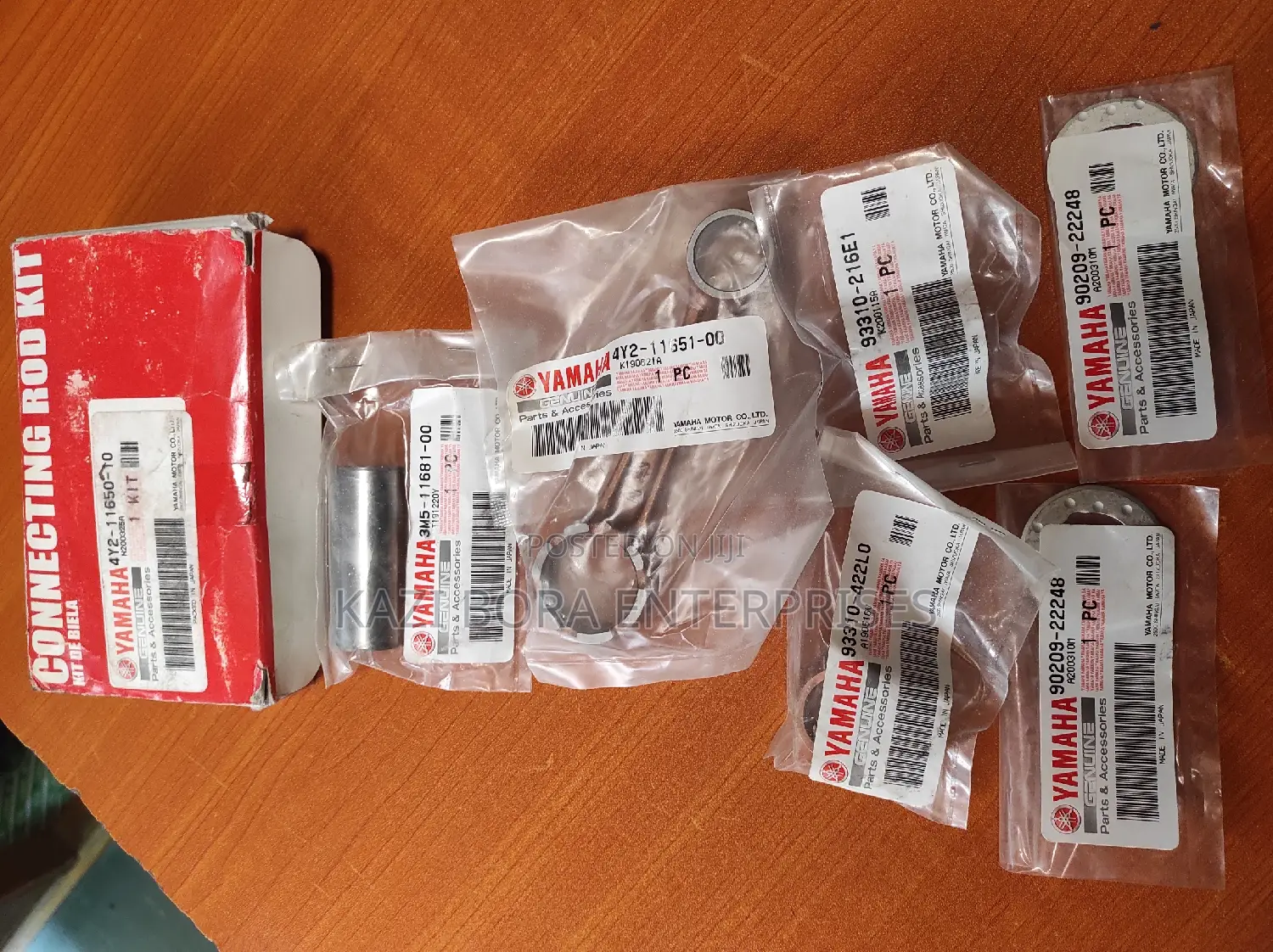 DT175 Conrod Kit