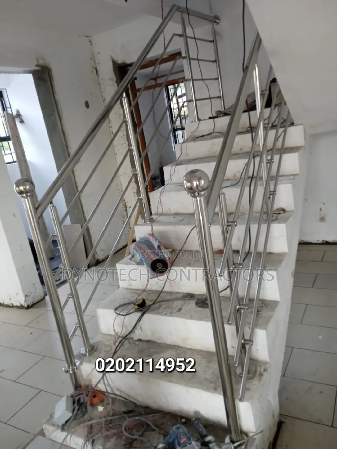 Aluminium /Aluminum Sliding Windows Doors Office Partition