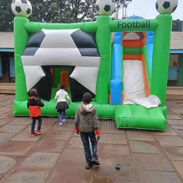 Bouncing Castles for Parties and Events - main view