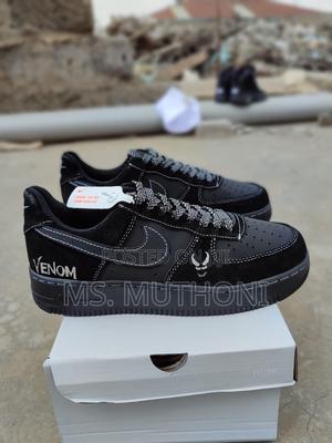 Venom Size 38_45 - thumbnail 2