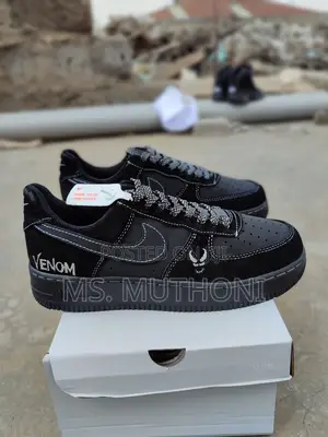 Venom Size 38_45