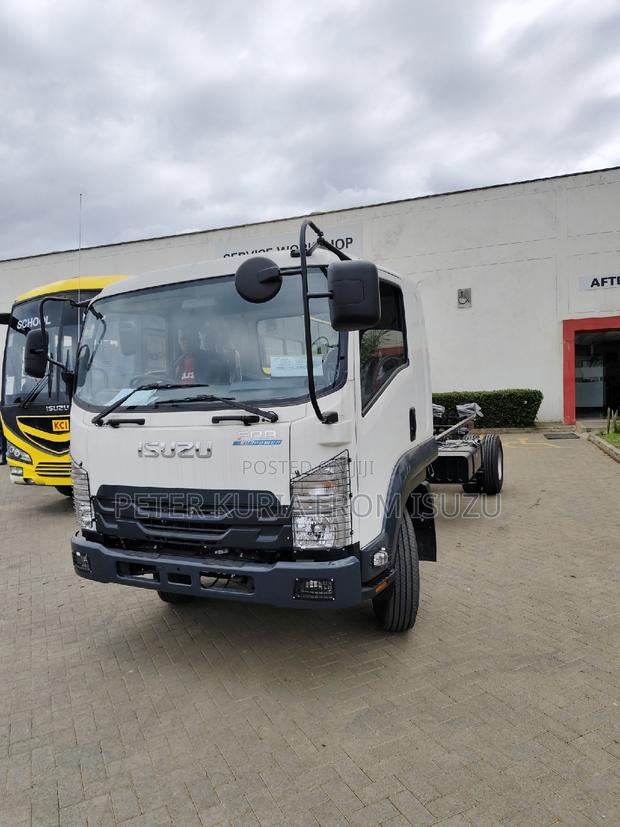 Zero Mileage Isuzu FRR Cabin Chassis - thumbnail 4