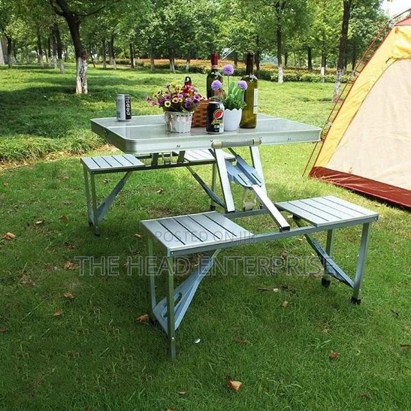 Portable Light Weight, Picnic Table