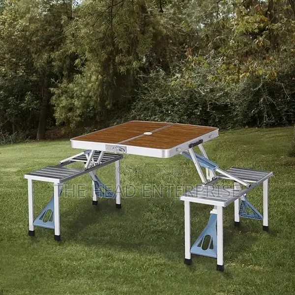 Light Weight, Folding Picnic Table.