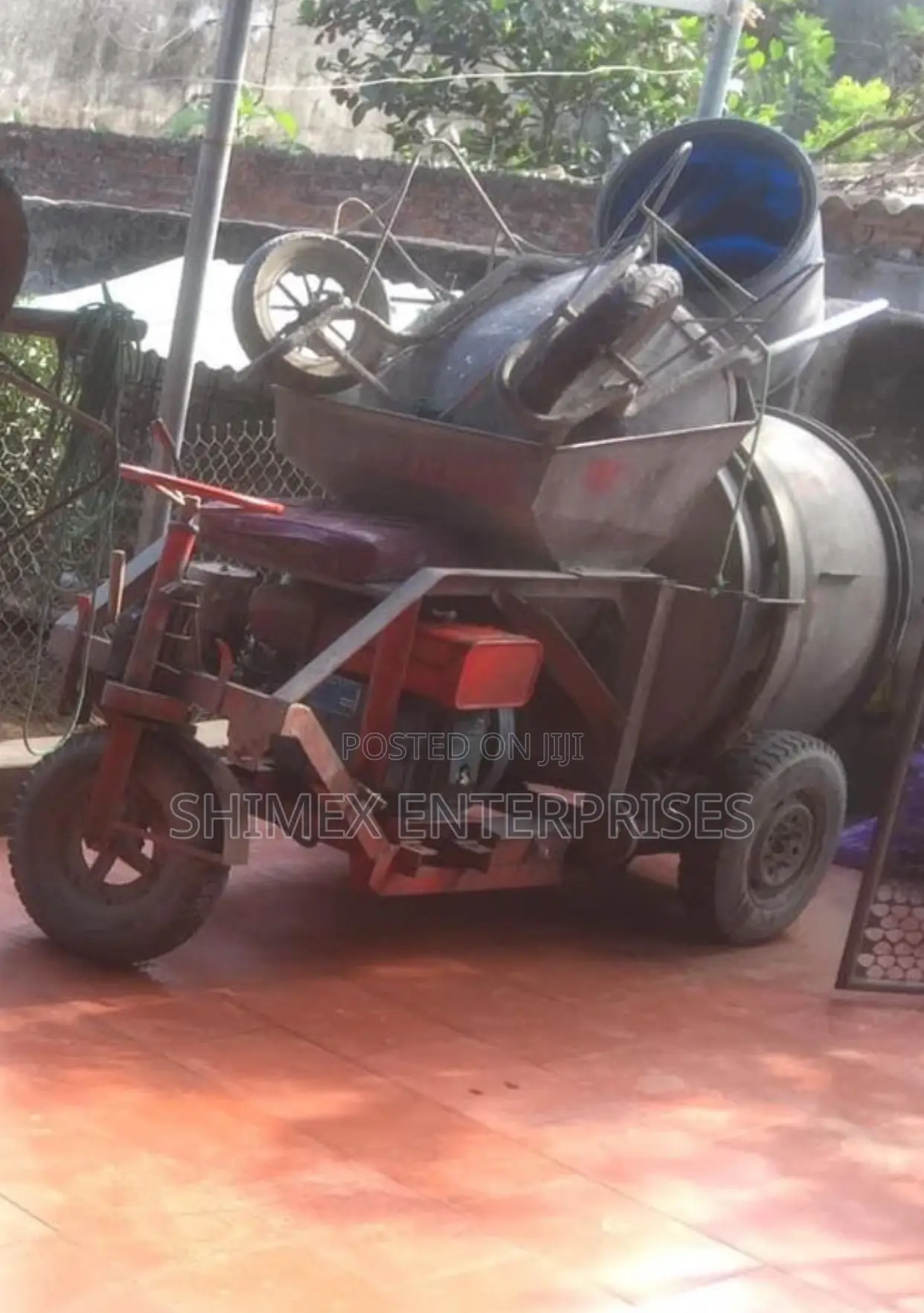 Concrete Mixer, Self Driving for Sale
