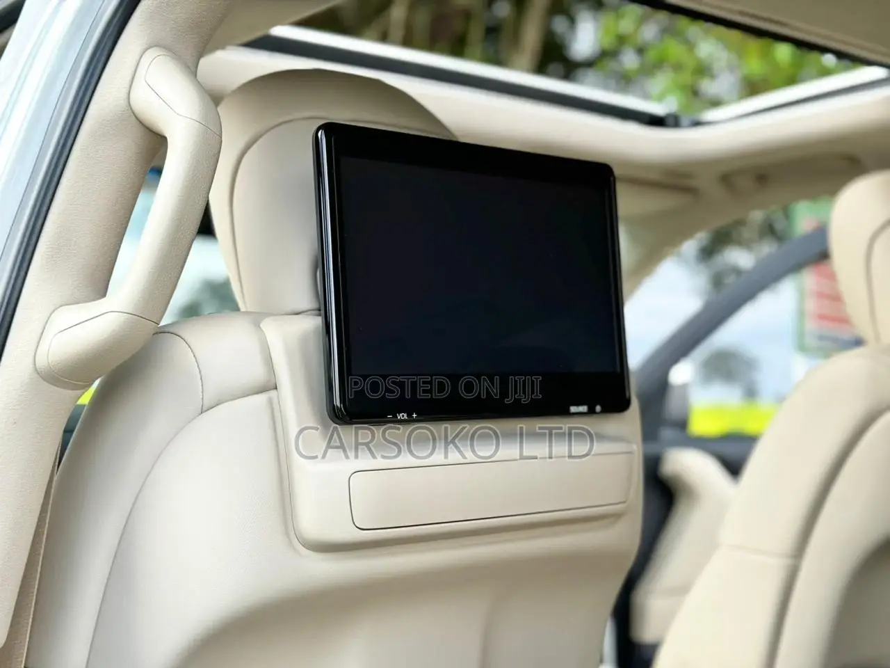 Toyota Land Cruiser 2021 White