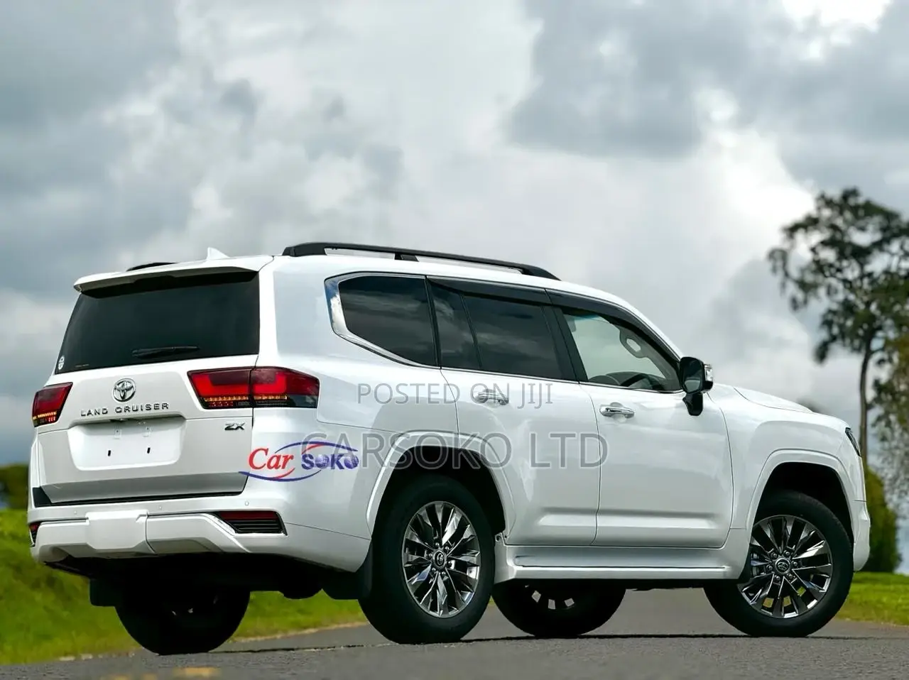 Toyota Land Cruiser 2021 White